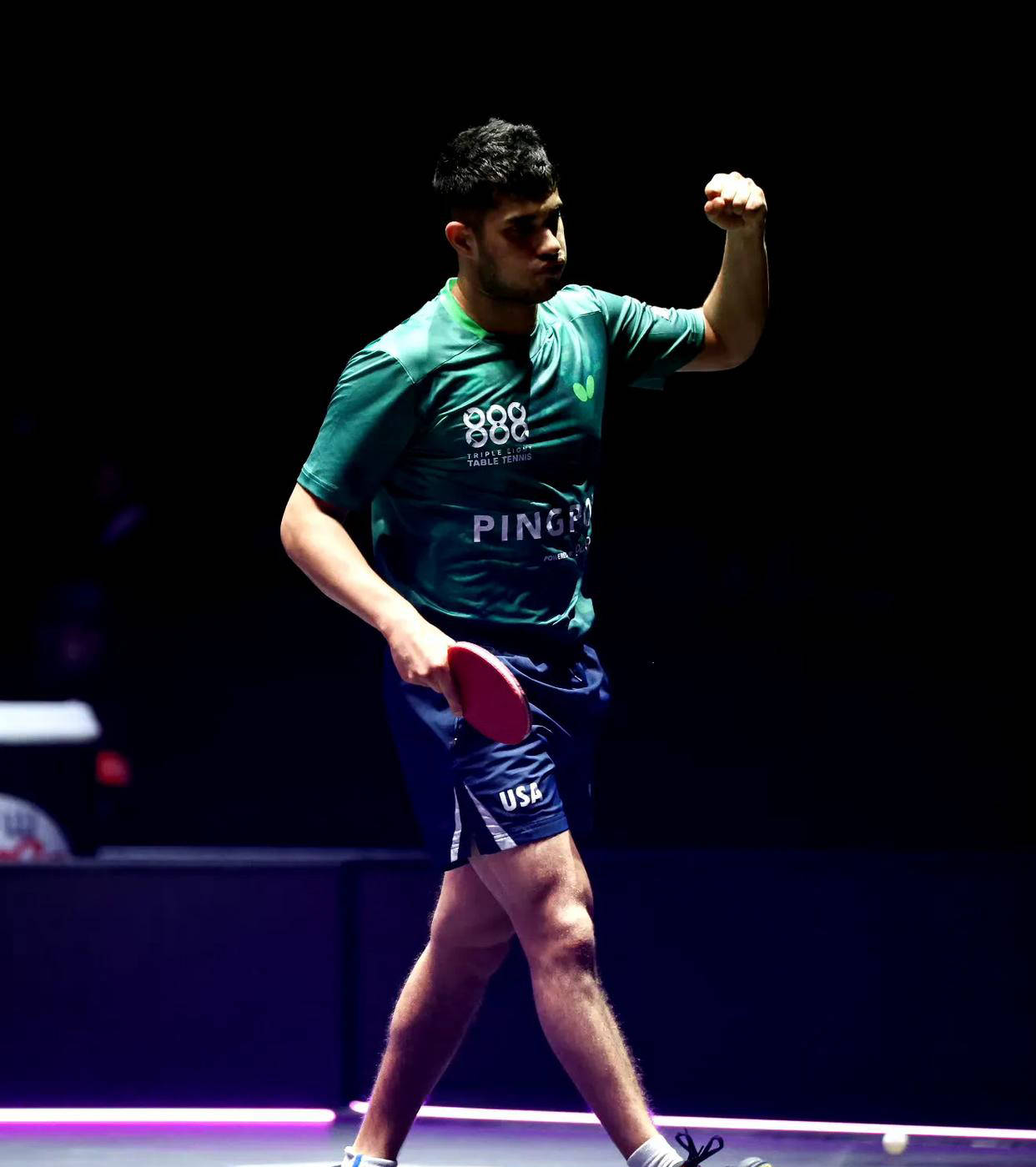 关于日本乒乓球队轻取比利时乒乓球队，奥恰洛夫高光表现的信息