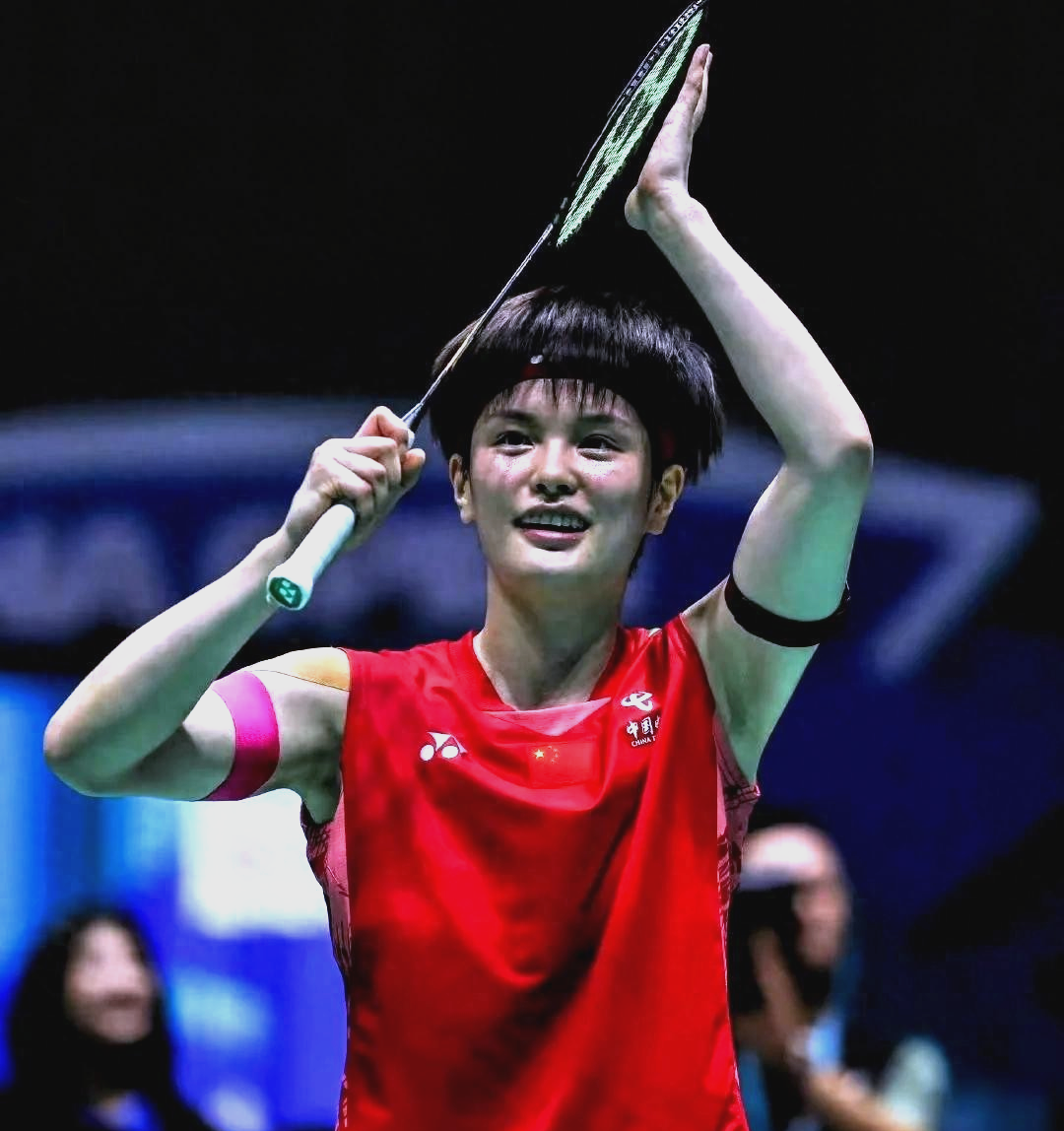 马来西亚羽毛球队强势印度羽毛球队，辛杜惊艳世界