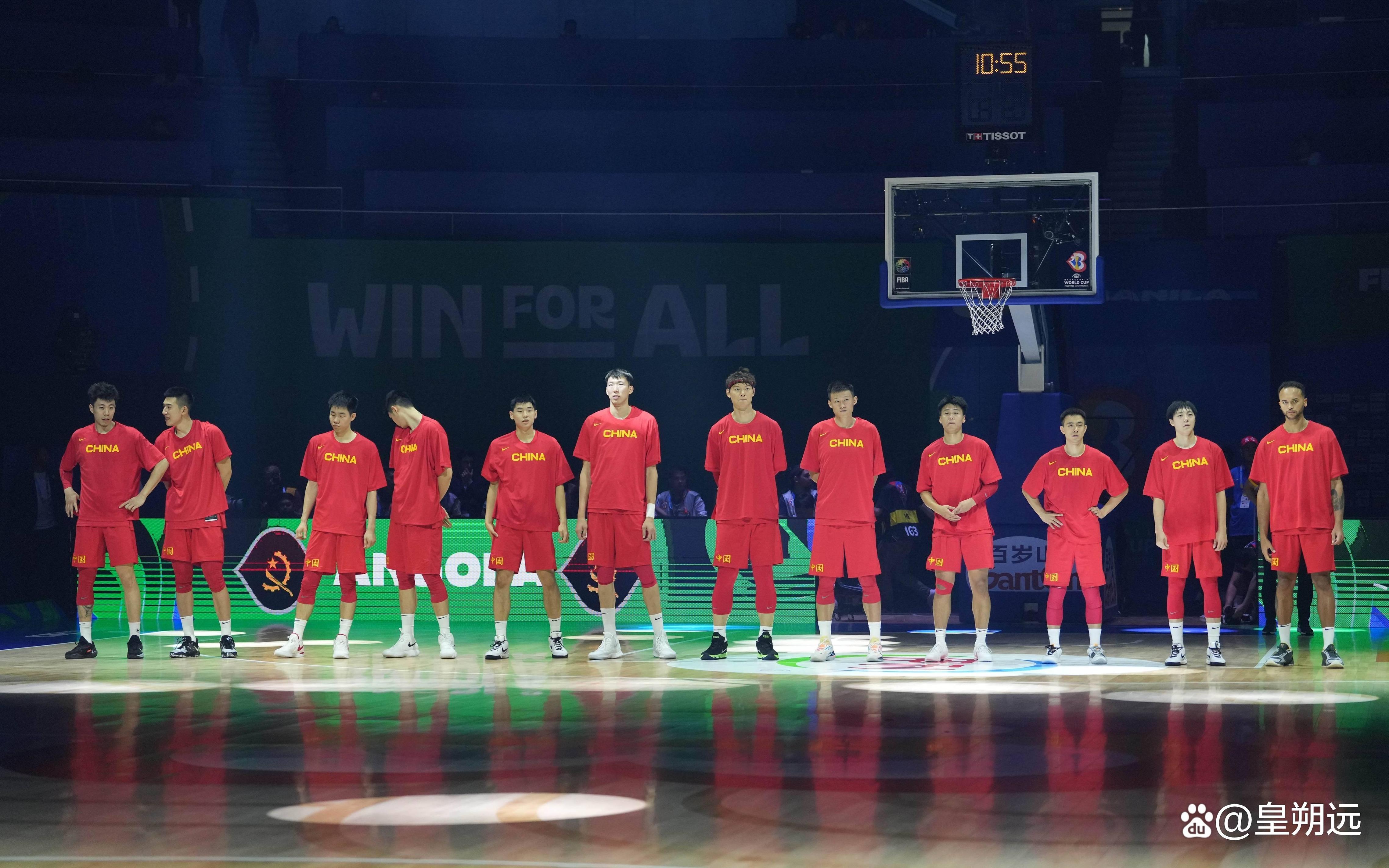 中国男篮完胜凯尔特人B队，哈里斯统治全场