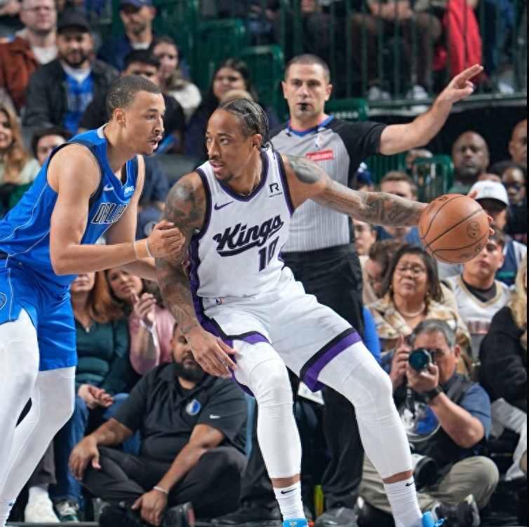 国王力克福建队，德罗赞关键制胜