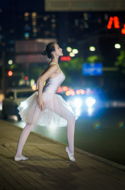 孤胆北境王,伊布一箭定江山,多特蒙德瑞士鏖战终加冕