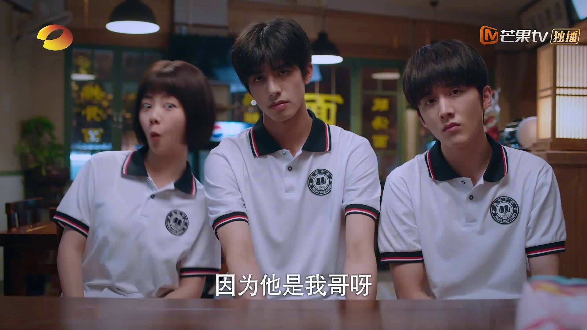 神说要有光，于是他撕碎了所有光